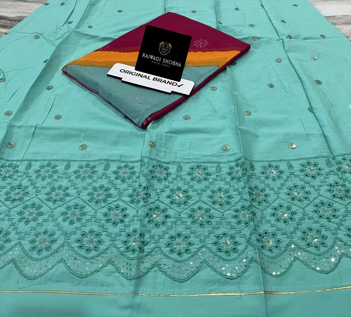 Lehnga heavy wide dhaga ,taari chikan border work, taari and bunti jaal work β¨