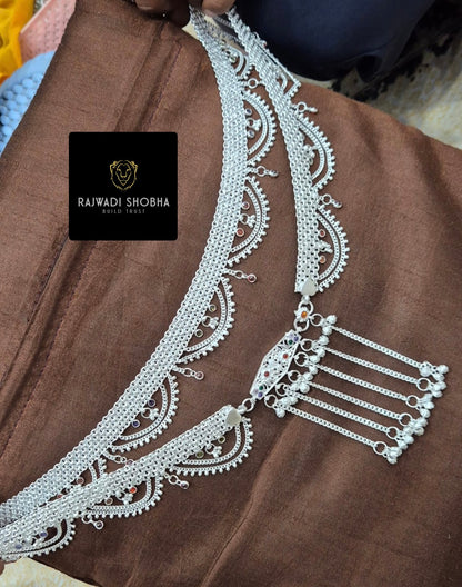 Silver-Plated Kamar Band , Beautifully complements any outfit