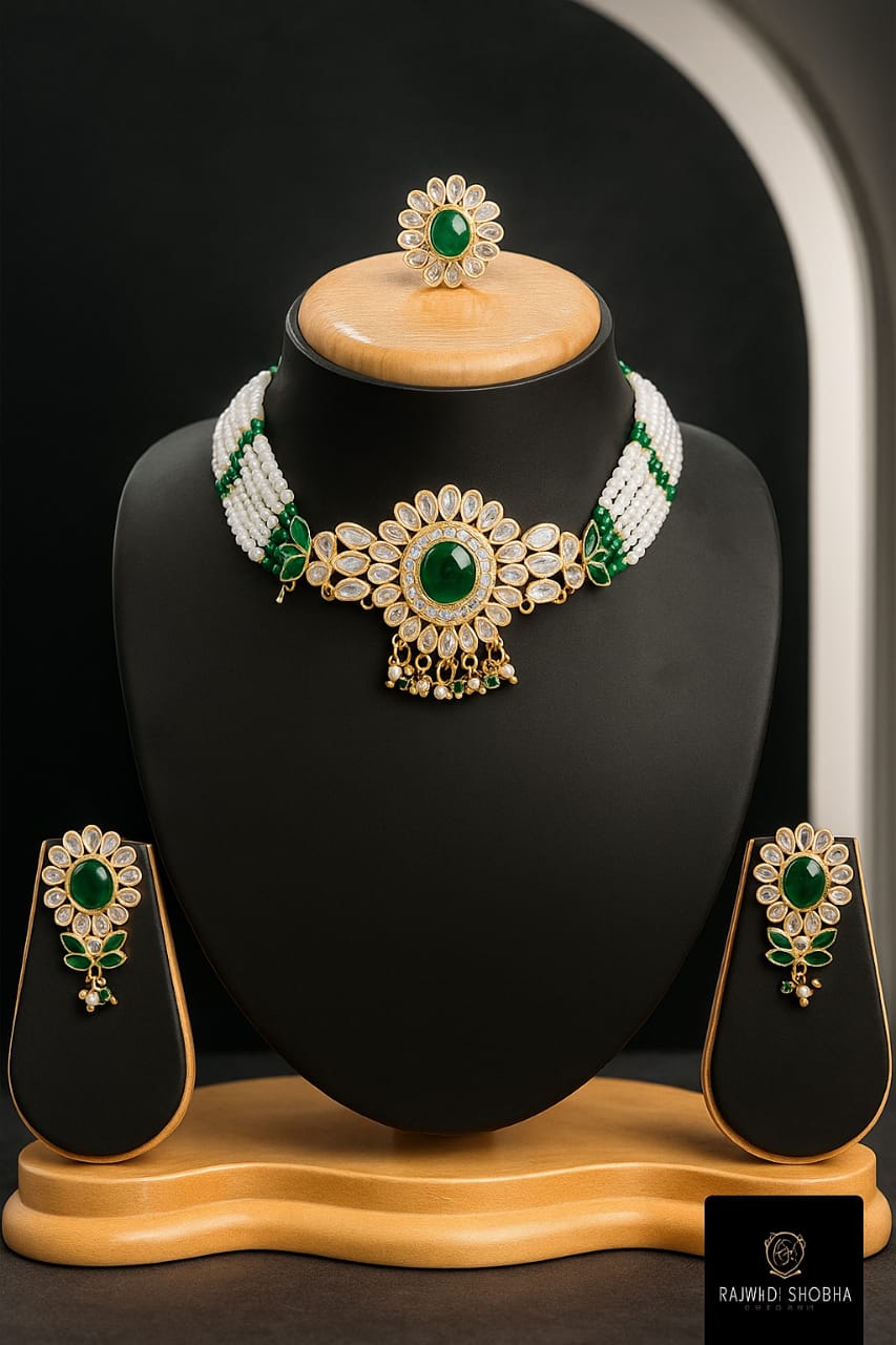 Stunning Green and White Necklace Set, complete with matching earrings , Polish Guarantee